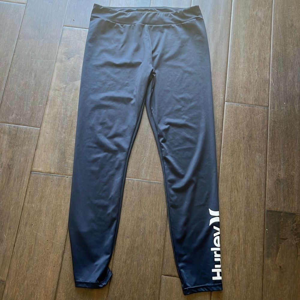 Hurley girls leggings, navy blue stretchy size 14/16, comfy workout pants